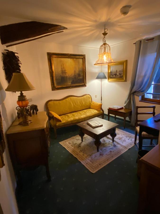 Hotel Le Saint Laurent Luaran gambar