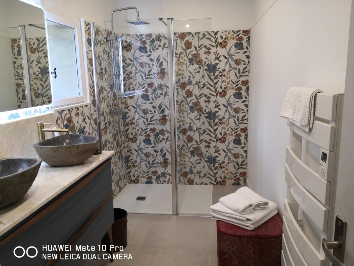 Hotel Le Saint Laurent Luaran gambar