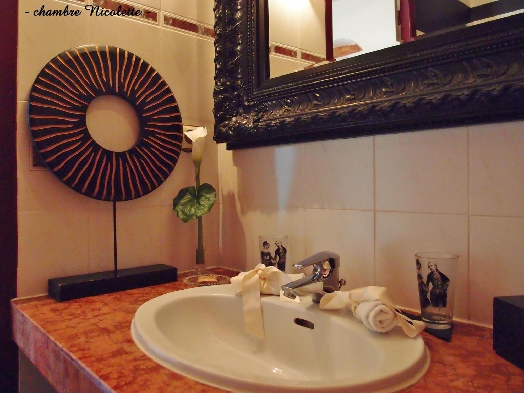 Hotel Le Saint Laurent Bilik gambar